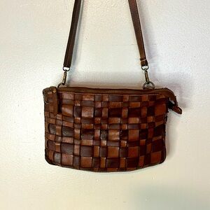 Constanza Rota Leather Crossbody Shoulder Bag great condition. Italian leather